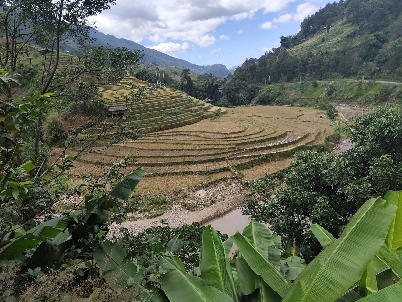 1778222957_cycle-tour-luang-prabang-to-hanoi-15-days (15).jpg